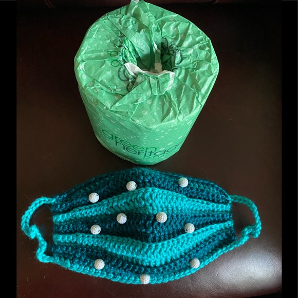 Decorative Hand-knitted Face Mask - Picture 7 of 13